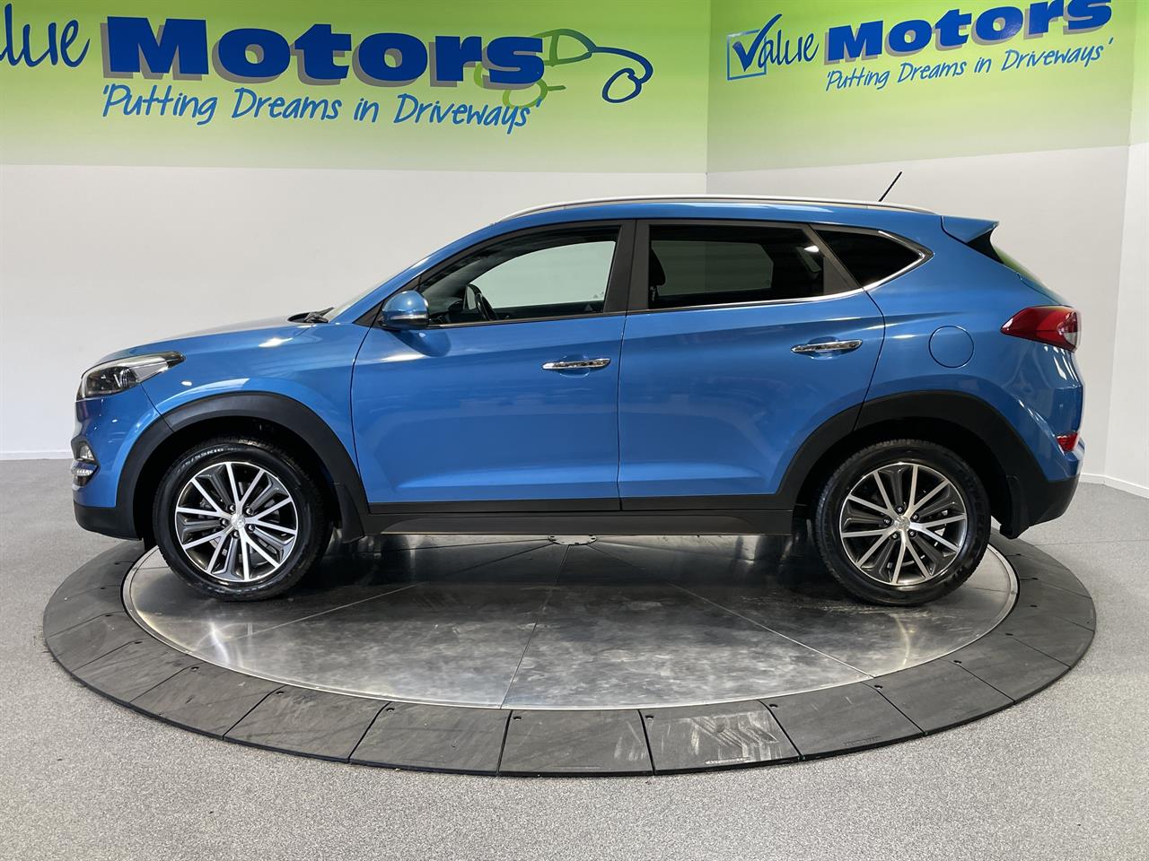 2016 HYUNDAI Tucson