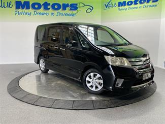 2012 Nissan SERENA - Thumbnail