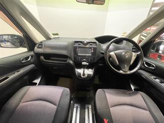 2012 Nissan SERENA - Thumbnail