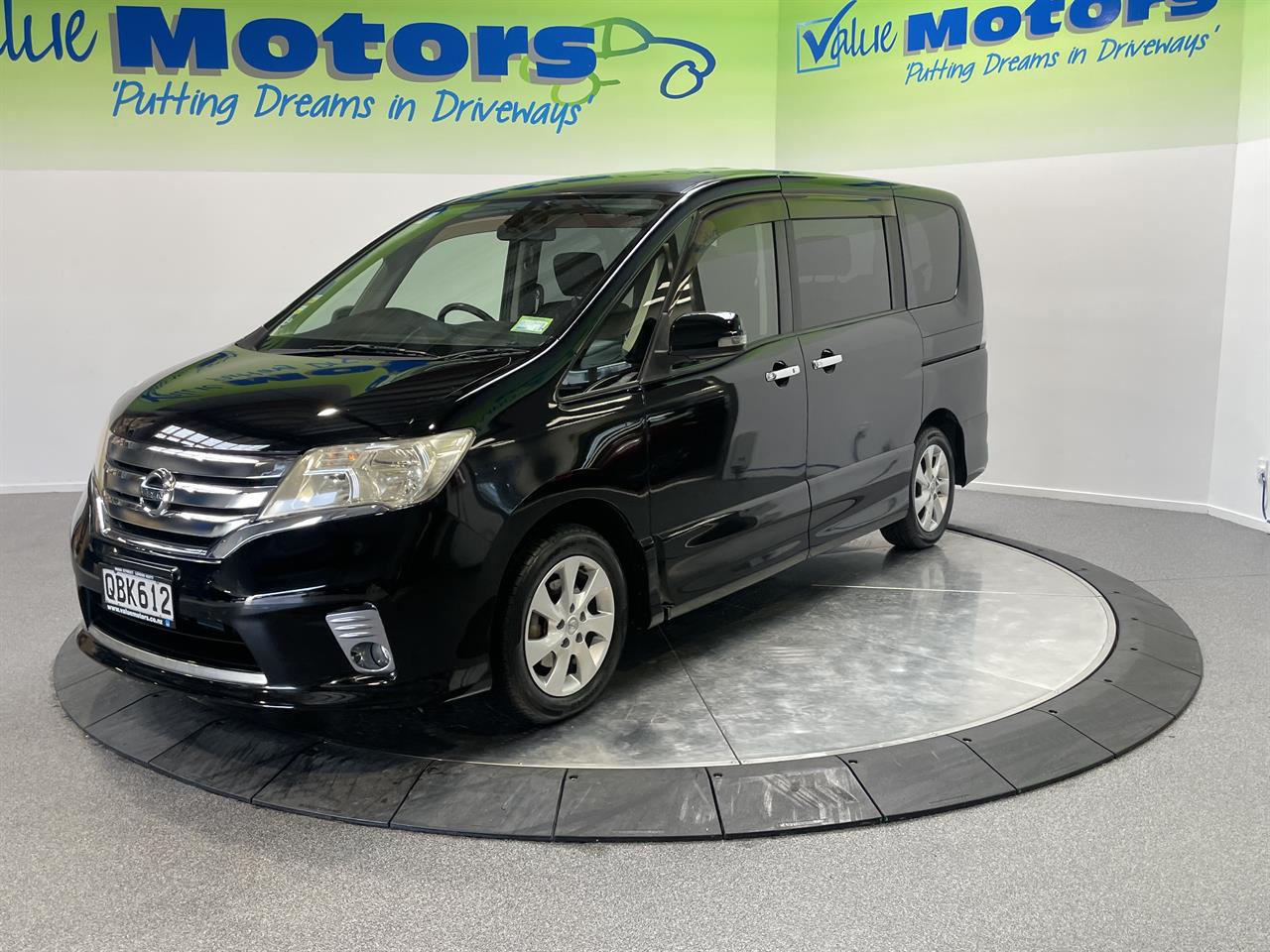 2012 Nissan SERENA