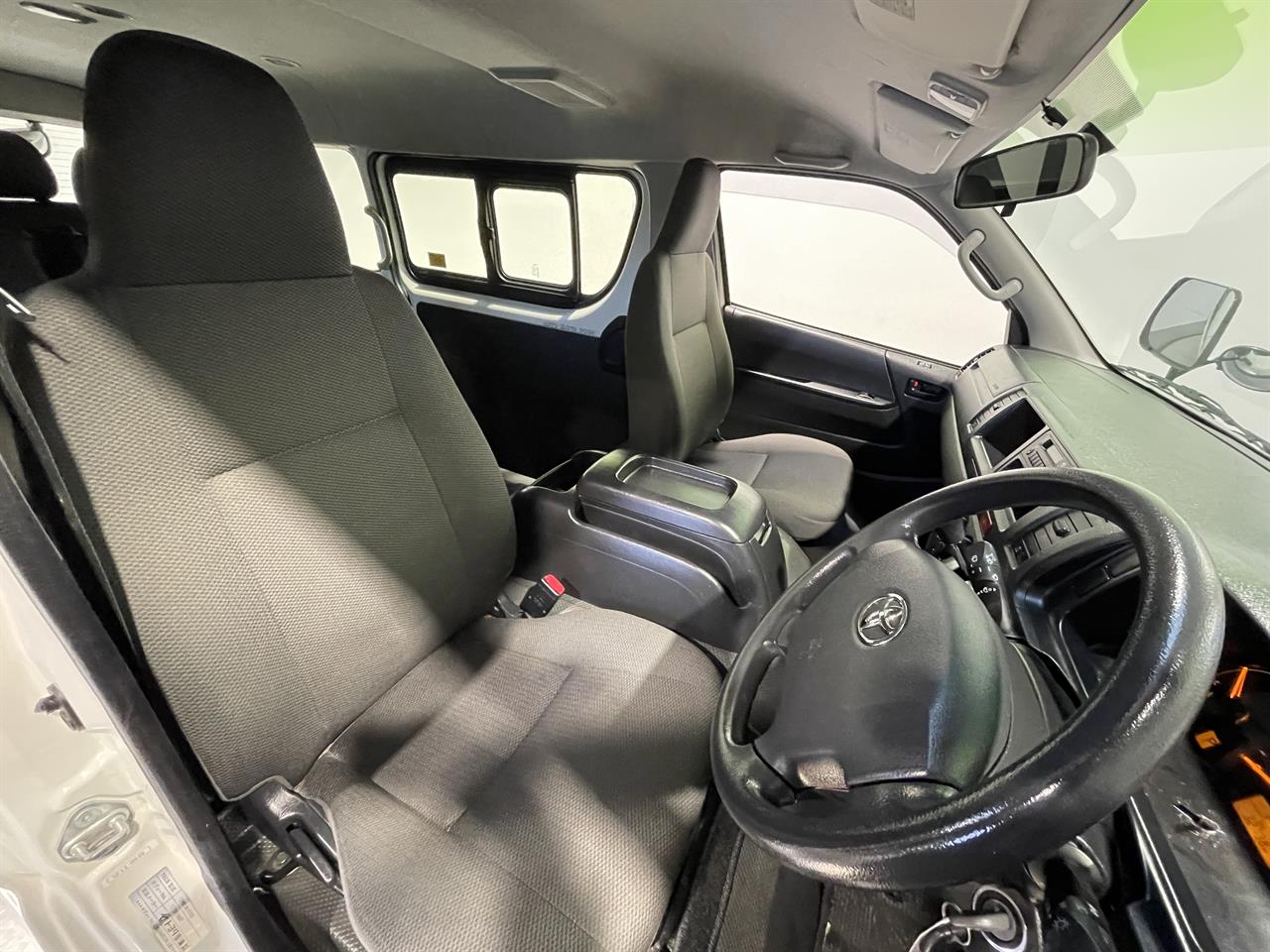 2014 Toyota Hiace