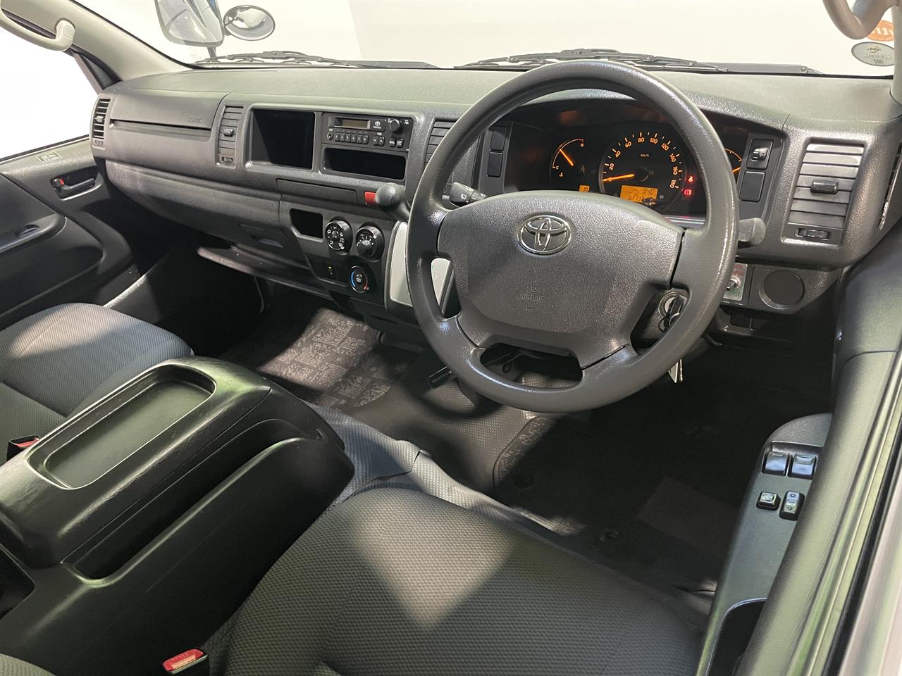 2014 Toyota Hiace