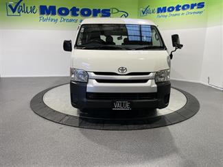 2014 Toyota Hiace - Thumbnail