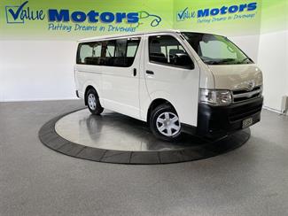 2012 Toyota HIACE - Thumbnail