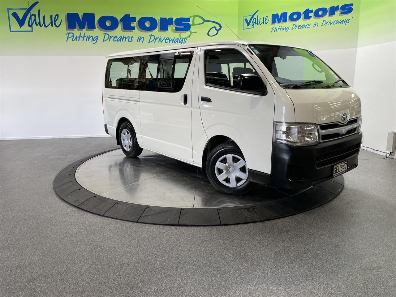 2012 Toyota HIACE