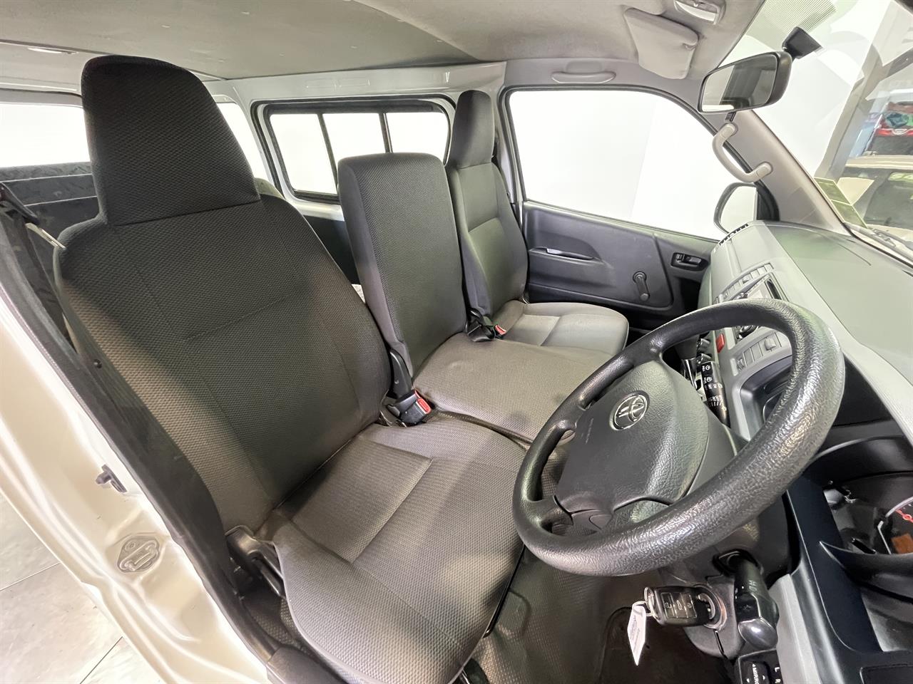 2012 Toyota HIACE