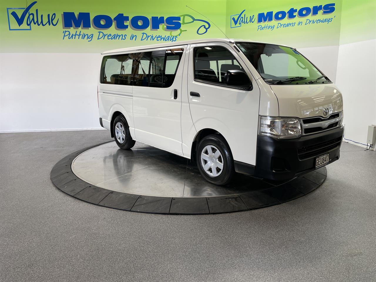 2012 Toyota HIACE