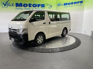 2012 Toyota HIACE - Thumbnail