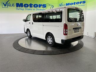 2012 Toyota HIACE - Thumbnail