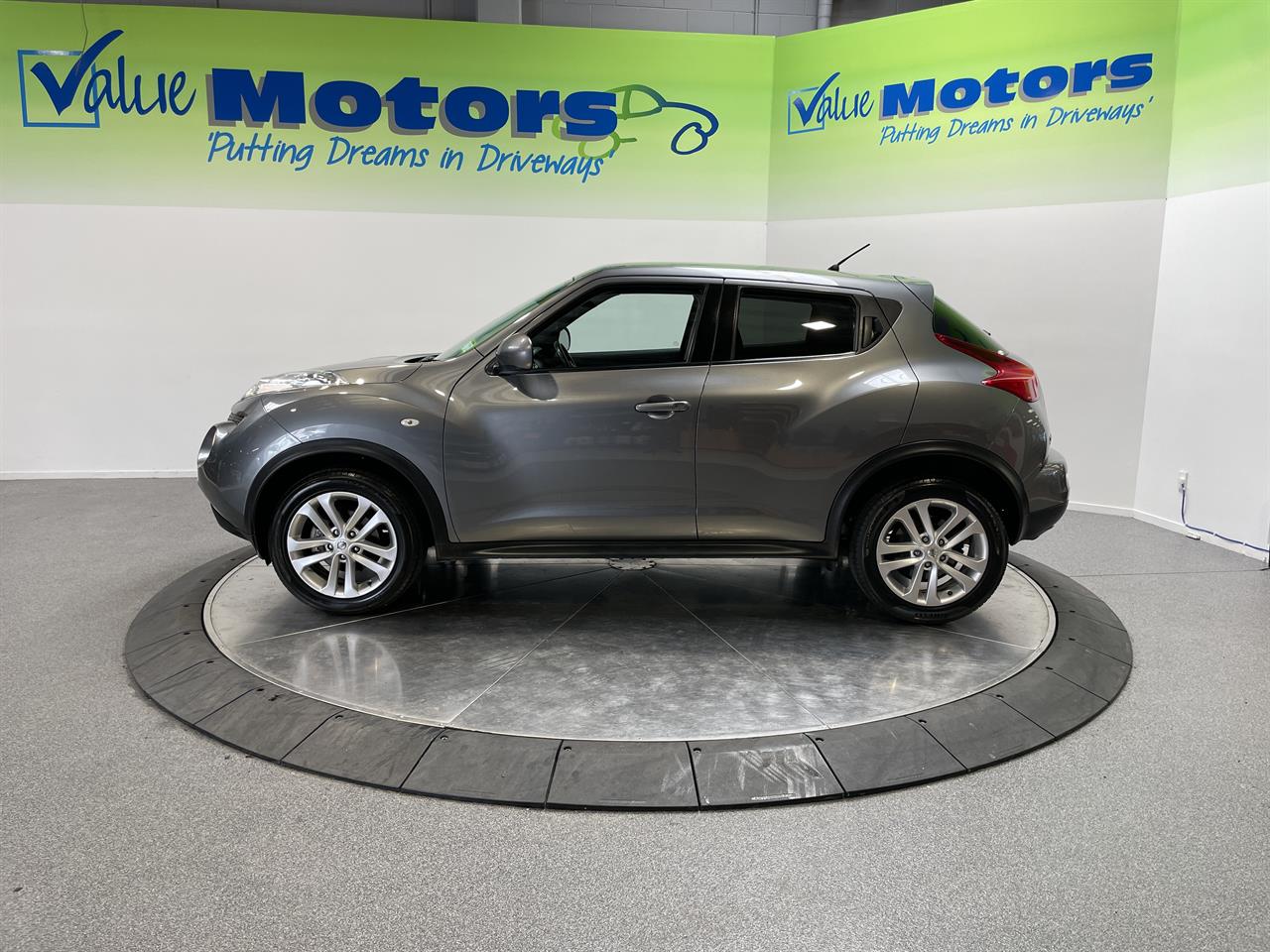 2012 Nissan JUKE