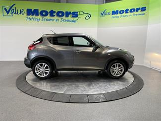 2012 Nissan JUKE - Thumbnail