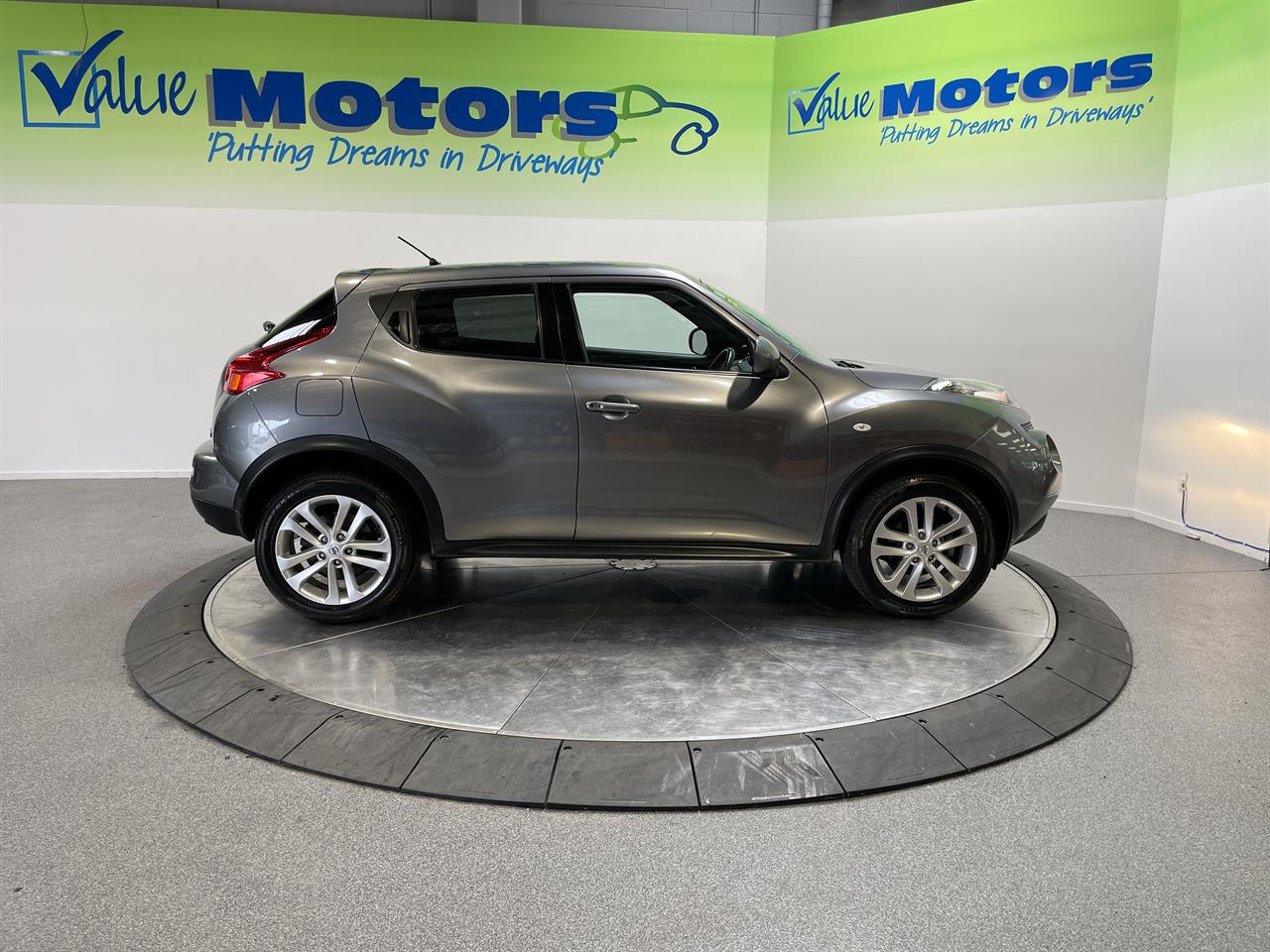 2012 Nissan JUKE