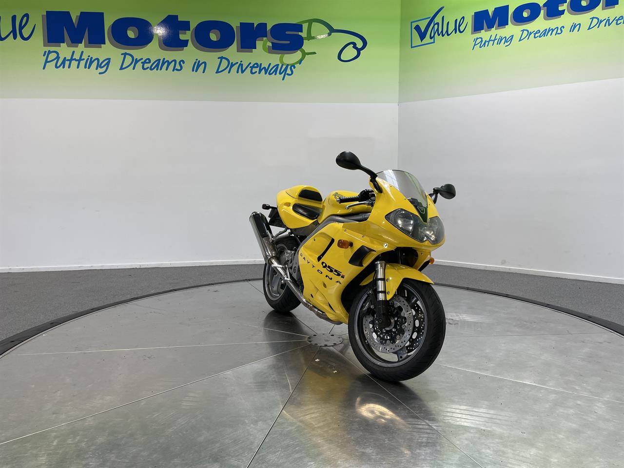 2005 Triumph Daytona