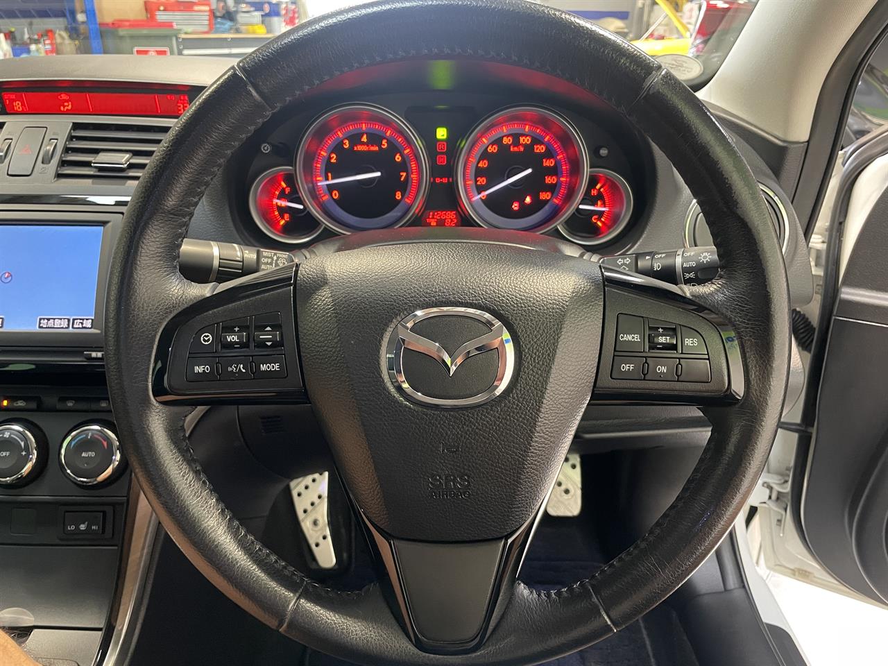 2012 Mazda atenza