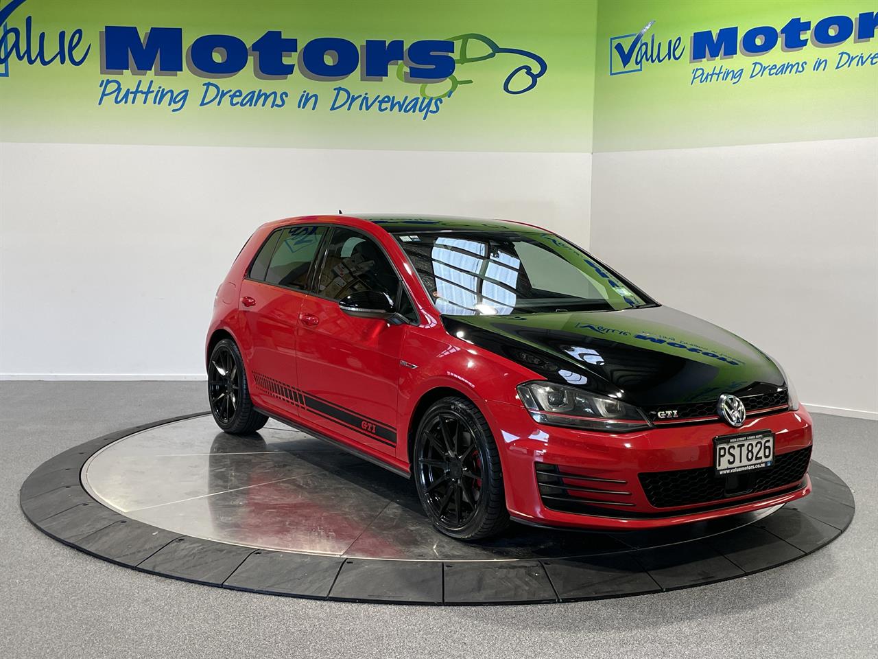 2013 Volkswagen GOLF