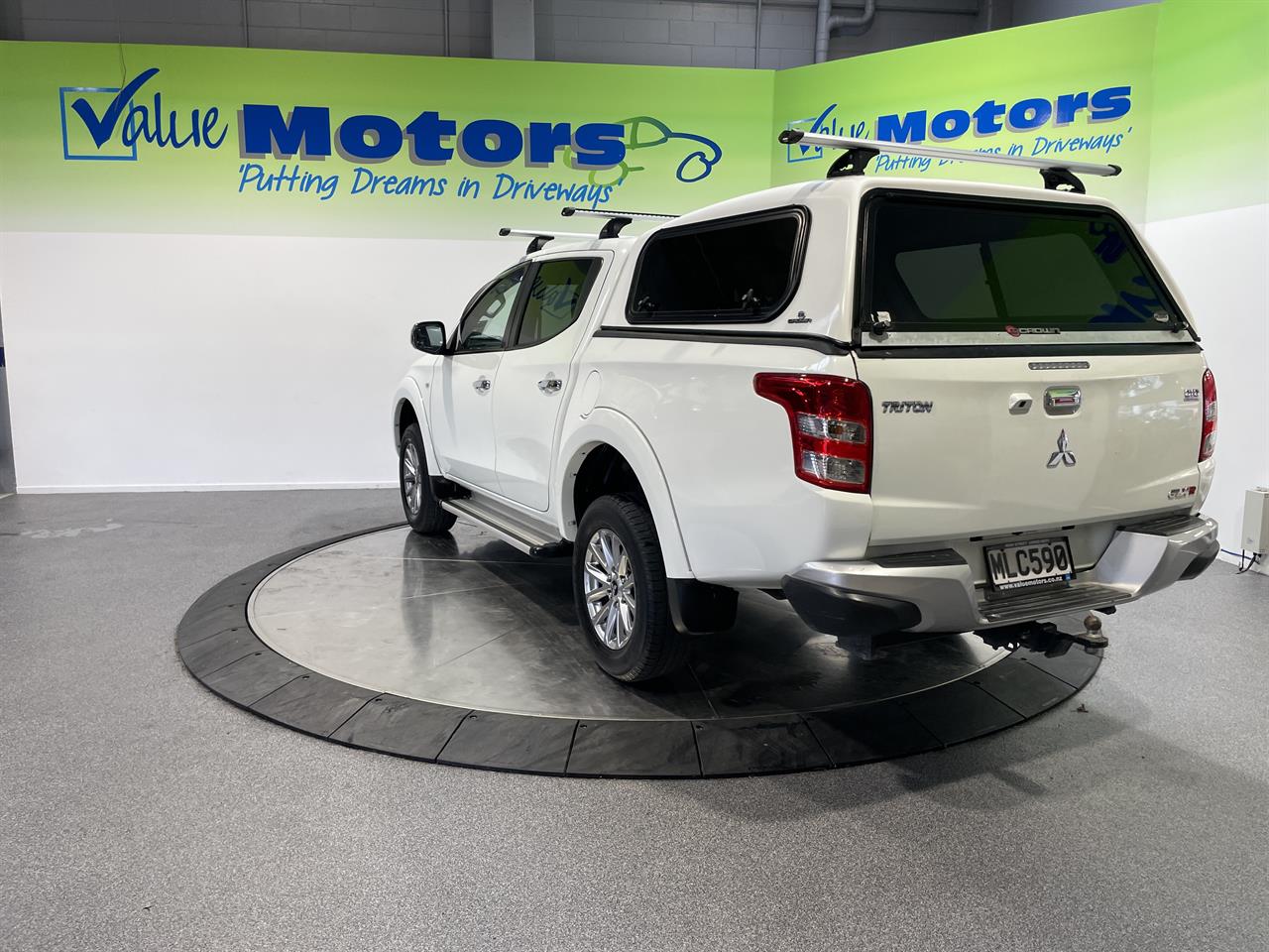 2019 Mitsubishi TRITON