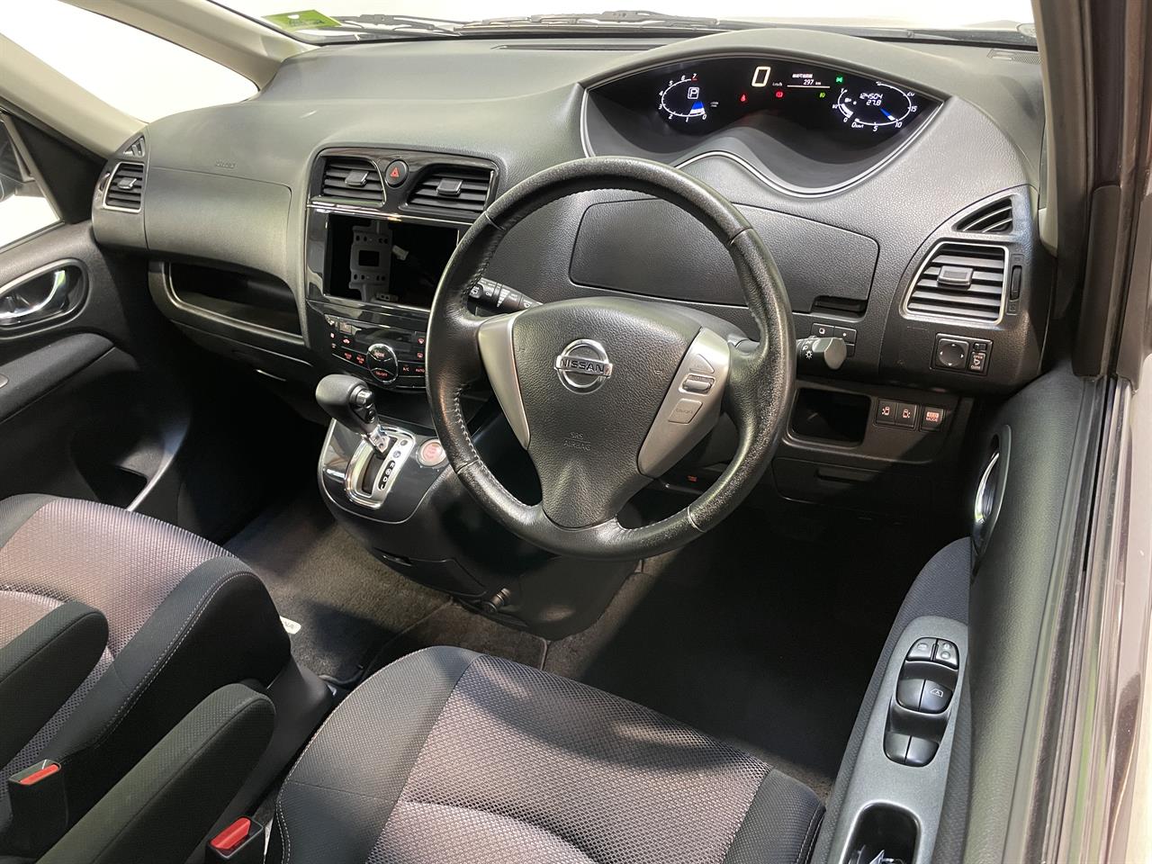 2012 Nissan SERENA