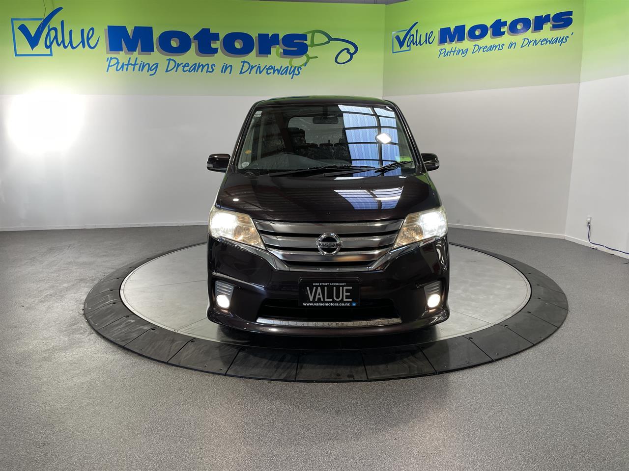 2012 Nissan SERENA