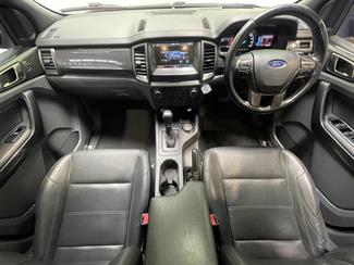 2016 Ford Everest - Thumbnail