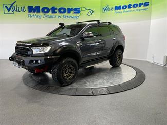 2016 Ford Everest - Thumbnail