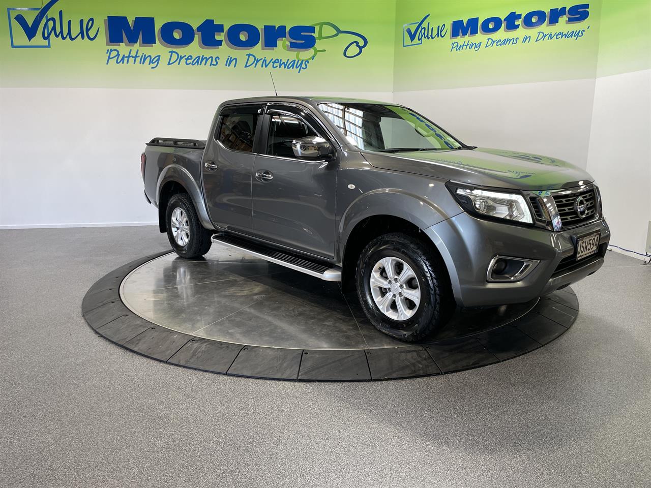 2016 Nissan NAVARA