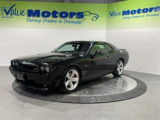 2010 Dodge CHALLENGER - Thumbnail