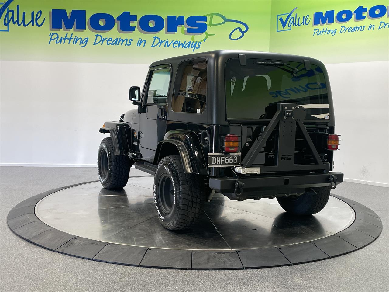 2005 Jeep WRANGLER