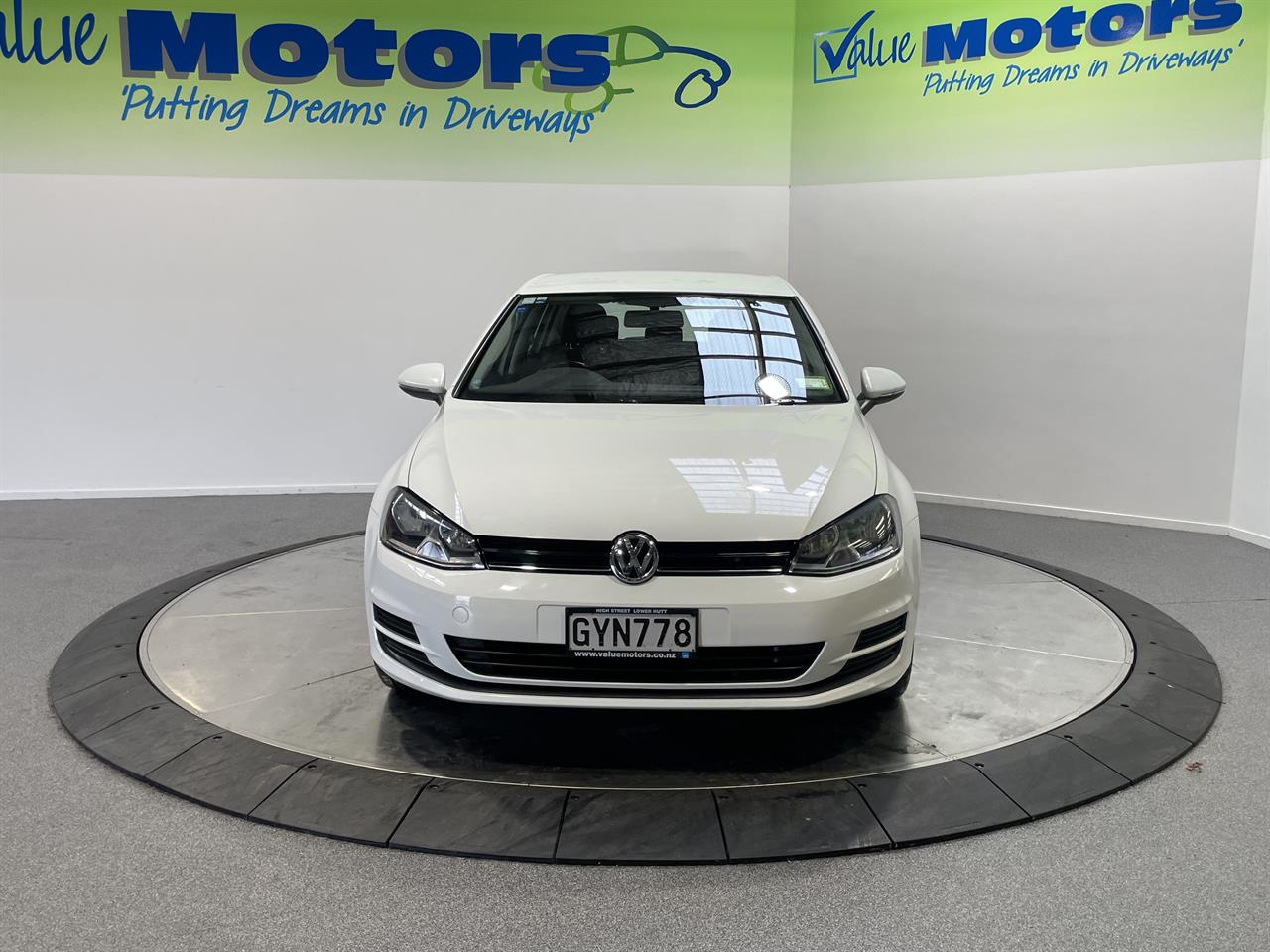 2013 Volkswagen GOLF