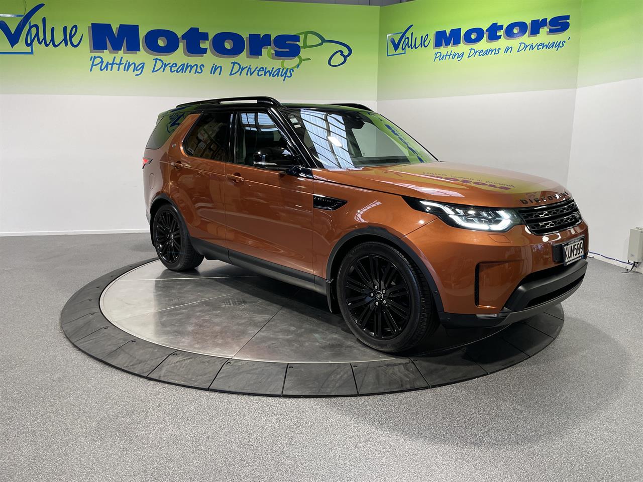 2017 Land Rover DISCOVERY