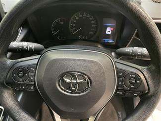 2021 Toyota COROLLA - Thumbnail