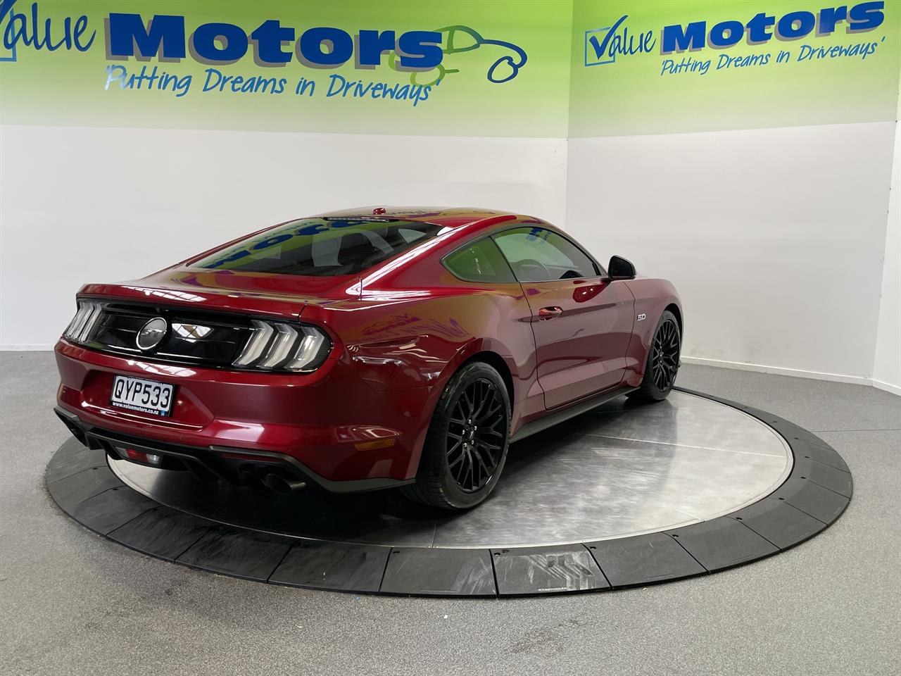 2018 Ford MUSTANG