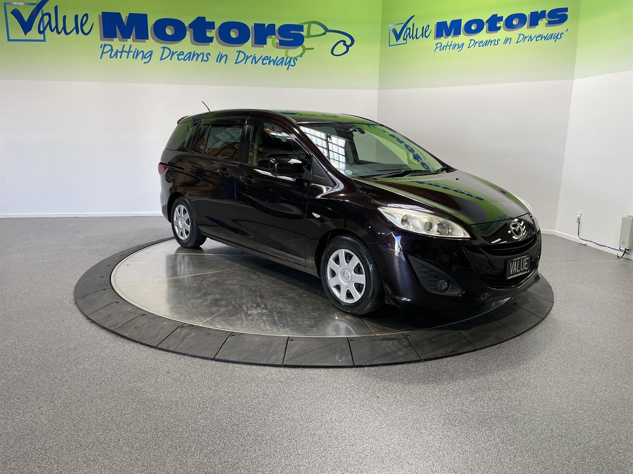 2013 Mazda premacy