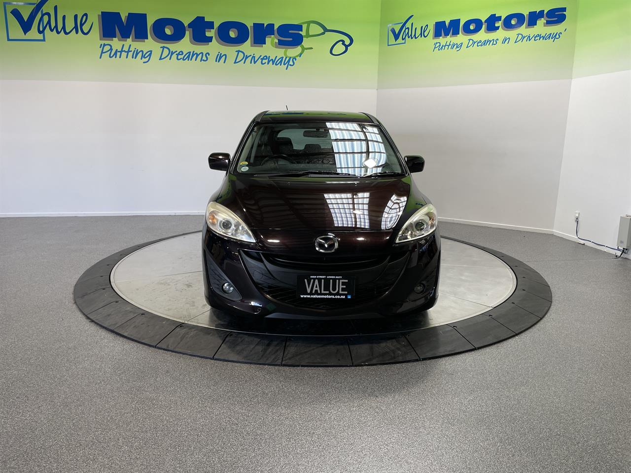 2013 Mazda premacy