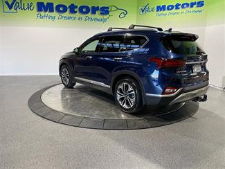 2019 HYUNDAI SANTA FE - Thumbnail