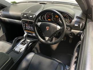 2009 Porsche Cayenne - Thumbnail