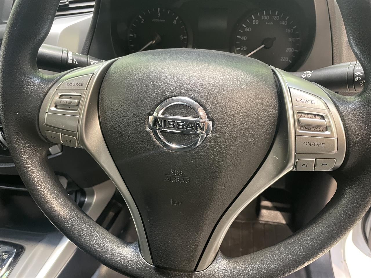 2020 Nissan NAVARA