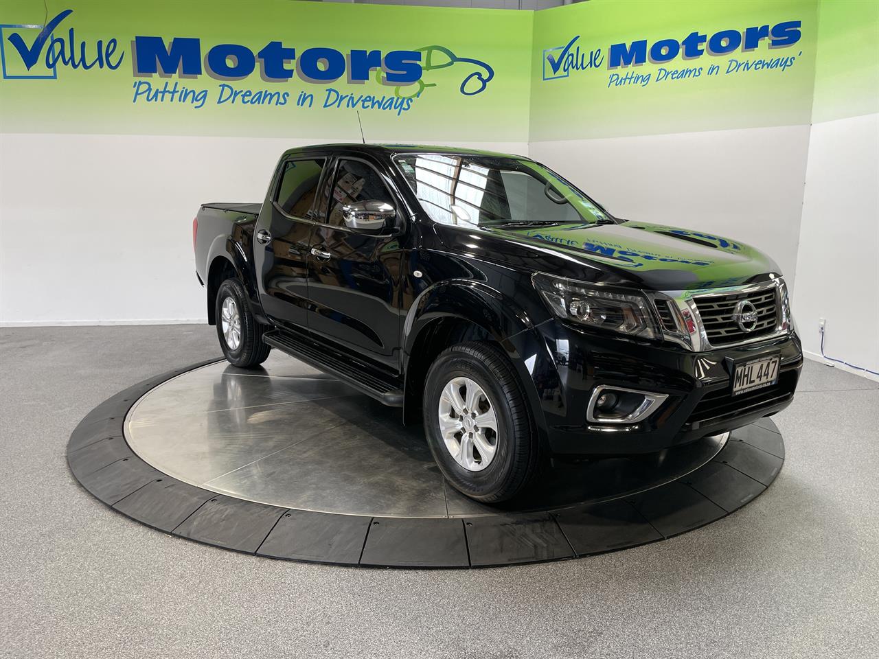 2019 Nissan NAVARA