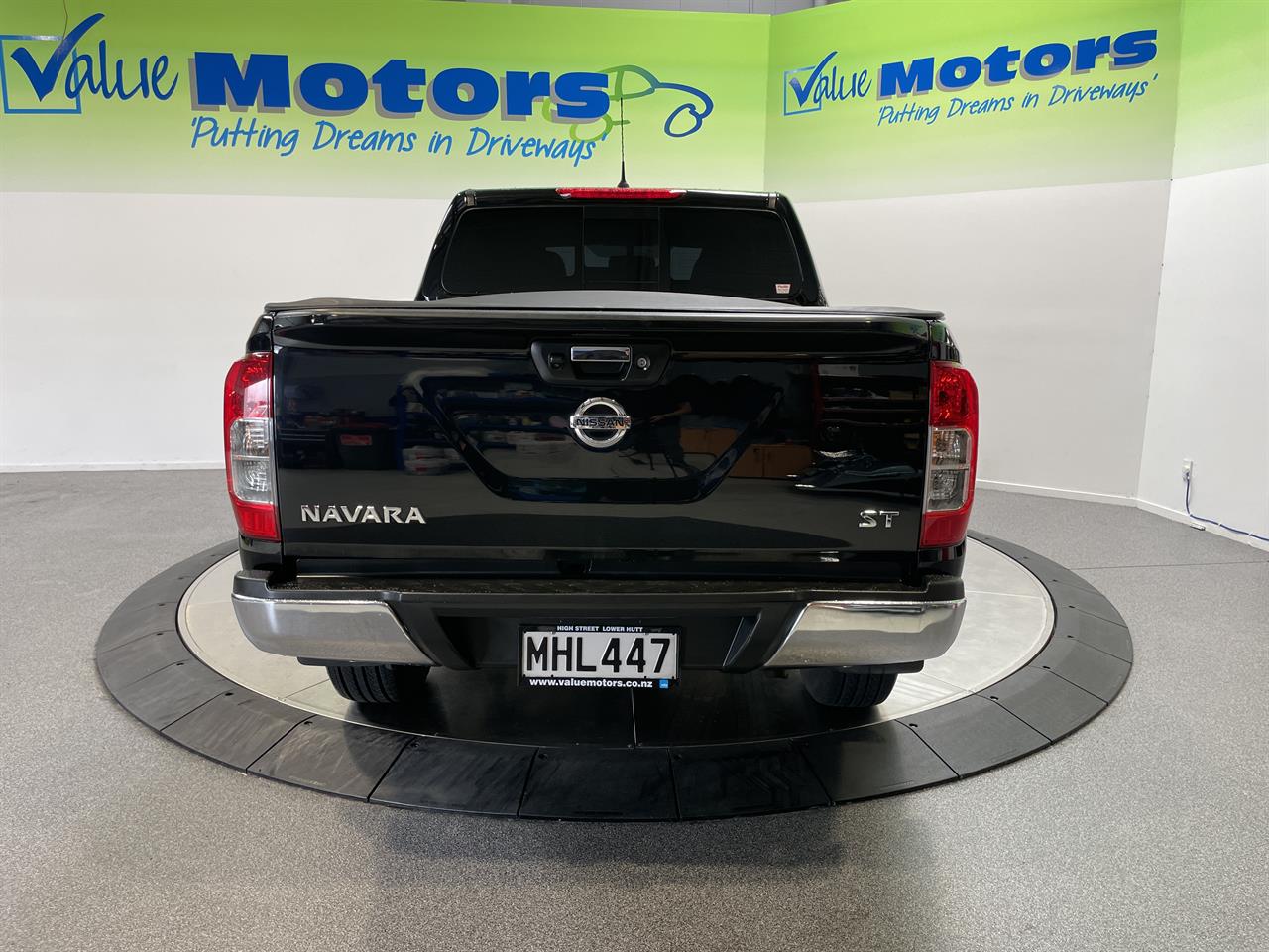 2019 Nissan NAVARA