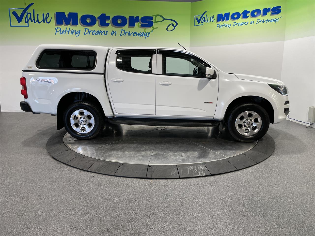 2019 Holden COLORADO