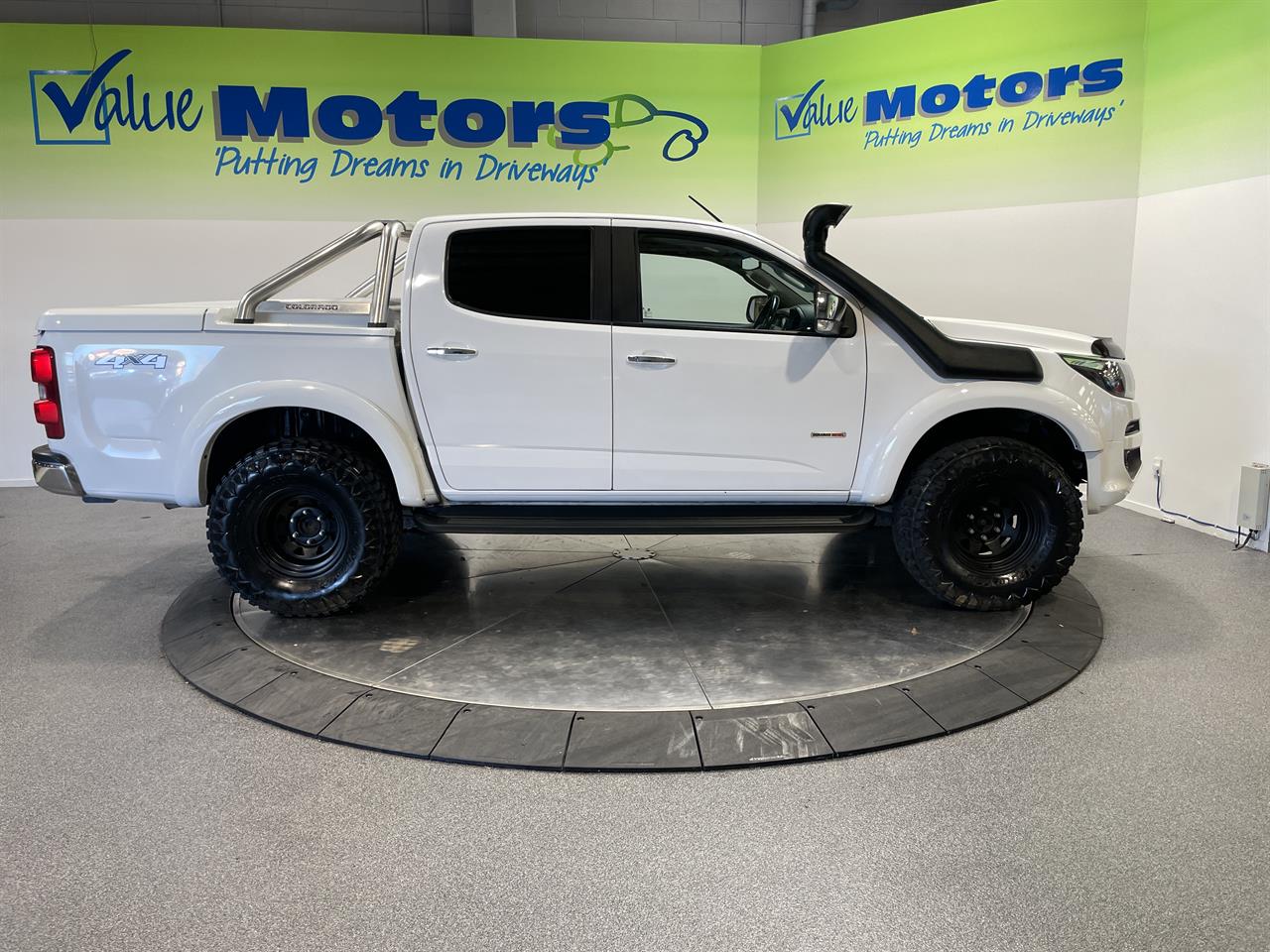 2019 Holden COLORADO