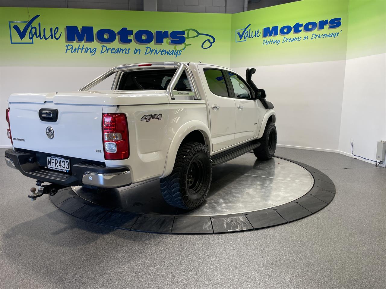 2019 Holden COLORADO