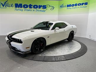 2012 Dodge CHALLENGER - Thumbnail