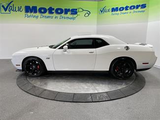 2012 Dodge CHALLENGER - Thumbnail