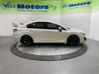 2013 Subaru IMPREZA - Thumbnail