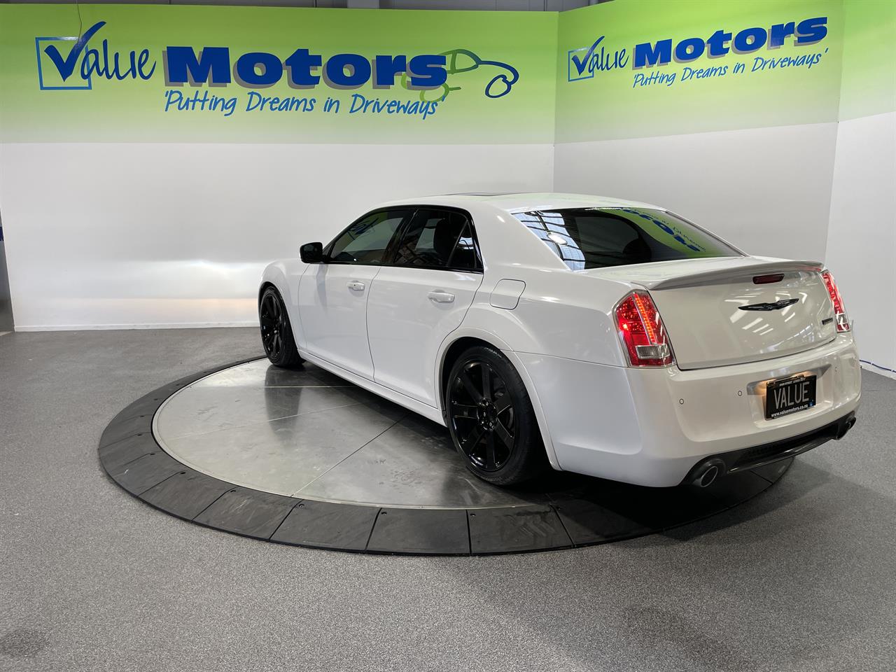 2013 Chrysler 300C