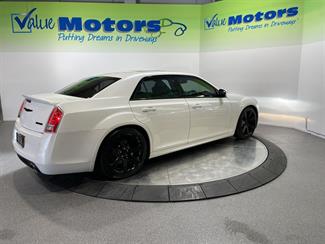 2013 Chrysler 300C - Thumbnail