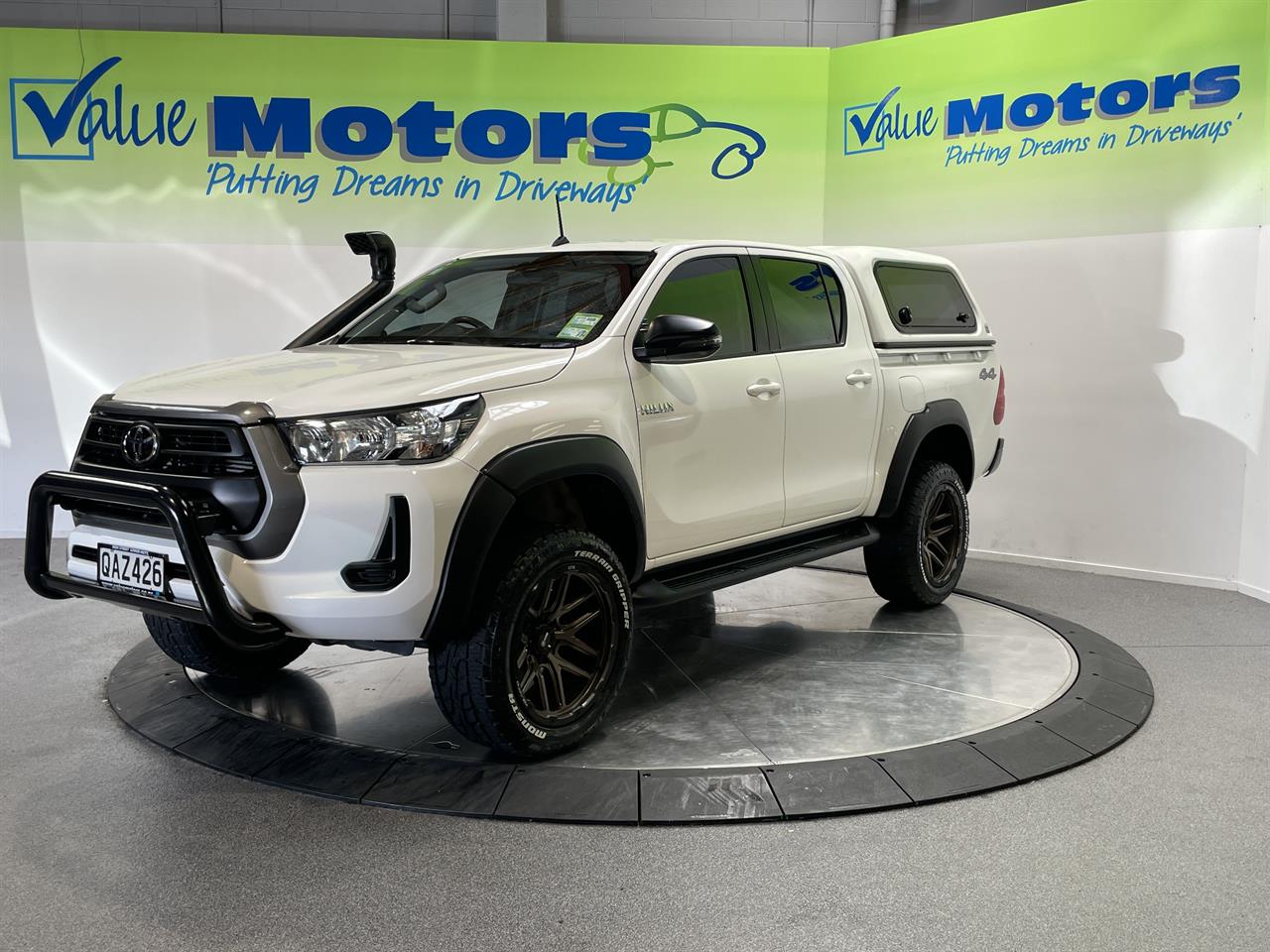 2023 Toyota hilux