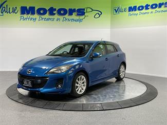 2011 Mazda axela - Thumbnail