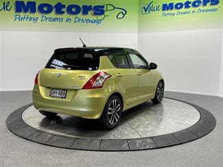 2014 Suzuki swift - Thumbnail