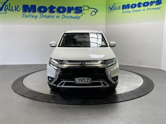 2019 Mitsubishi OUTLANDER - Thumbnail